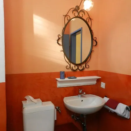 Casa Gialla Gæstehus