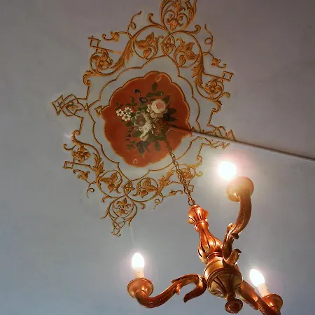 Casa Gialla Gæstehus Tegna